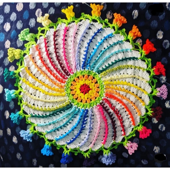 Large Handmade Crochet Bell Flowers Doily - Picture 2 of 5